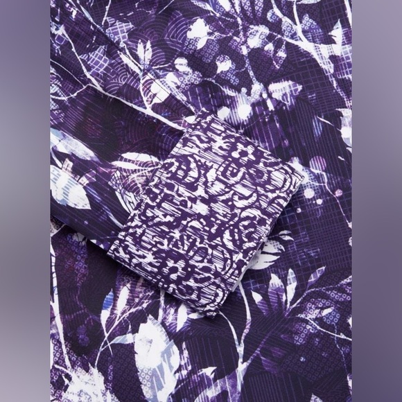 NWOT Robert Graham Sorrell Print Button Down Shirt Size Large - Picture 3 of 11